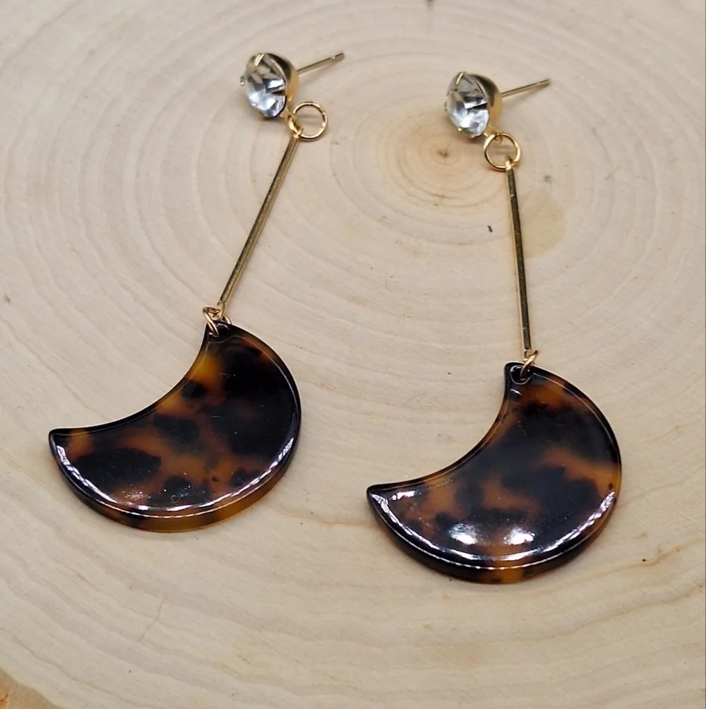 Tortoiseshell Crescent Moon Drop Earrings – Crystal Stud Top